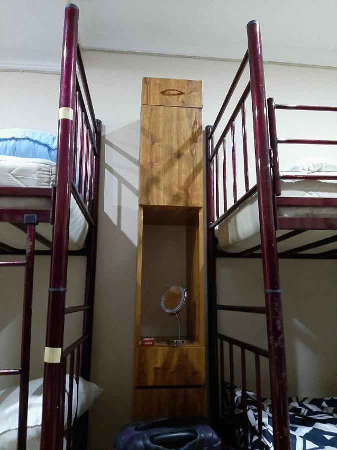 Every Day Lux Hostel Batumi Room photo