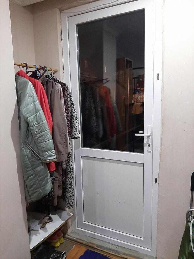 Every Day Lux Hostel Batumi Exterior photo